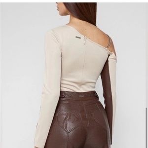 Maniere de voir black bodysuit. Never worn before with tags. Size 4